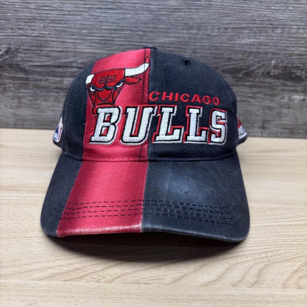 Vintage Chicago Bulls Hat Cap Snap Back‎ One Size Black NBA Sports Specialties